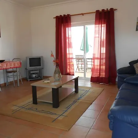Penthouse V تافيرا