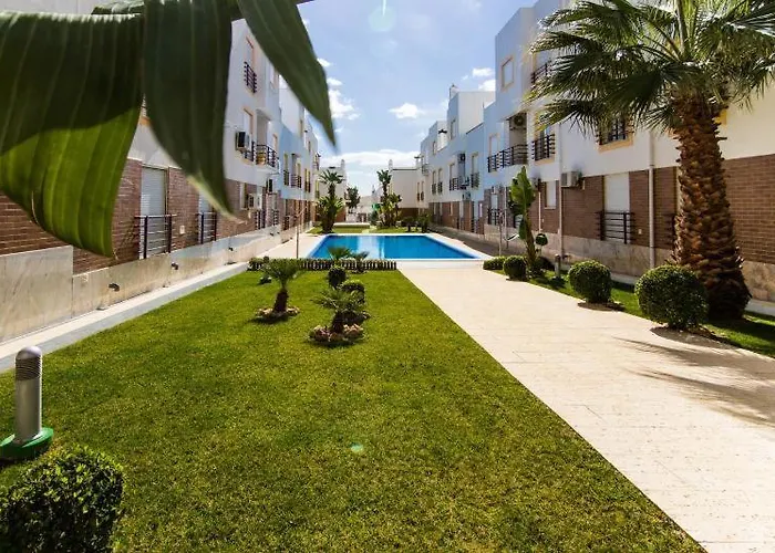 Penthouse V * タヴィラ